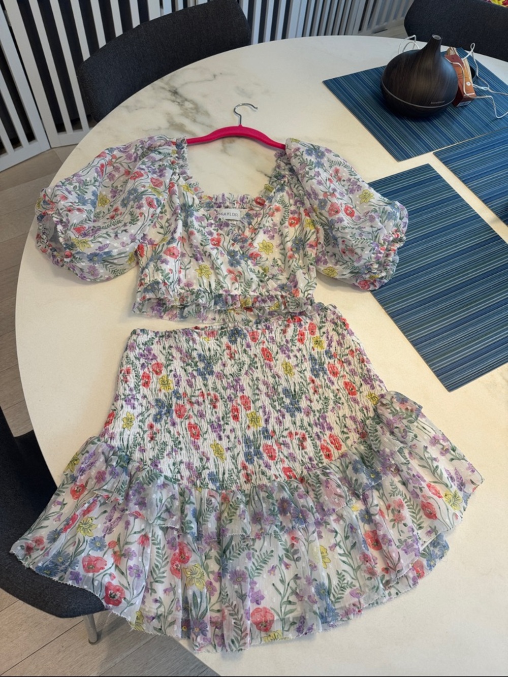 Saylor Floral Ruffled Two-Piece Set - White with Multicolor Blooms